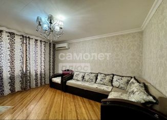 Продам 2-ком. квартиру, 52 м2, Дербент, улица Саида Габиева