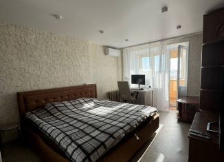 Продажа 1-комнатной квартиры, 39 м2, Дзержинск, улица Строителей, 12