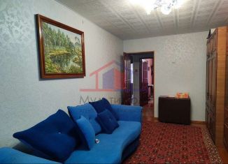 Продаю 2-комнатную квартиру, 46 м2, Губкин, Октябрьская улица, 22