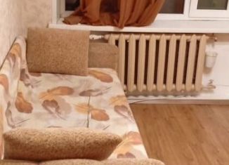 Сдаю в аренду комнату, 35.6 м2, Новгородская область, Новгородская улица, 13