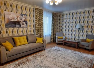 Сдам в аренду 2-ком. квартиру, 70 м2, Ростов-на-Дону, проспект Ленина, 58Б