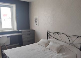 Сдаю 2-комнатную квартиру, 59 м2, Тольятти, улица 40 лет Победы, 61В