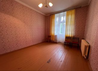 Продаю двухкомнатную квартиру, 62.7 м2, Северодвинск, Первомайская улица, 37