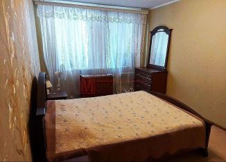 Продам трехкомнатную квартиру, 62.3 м2, Старый Оскол, микрорайон Интернациональный, 46