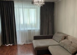 Сдача в аренду 2-ком. квартиры, 50 м2, Тюмень, Широтная улица, 148к3