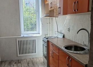 Продажа 2-ком. квартиры, 51.1 м2, Магнитогорск, проспект Ленина, 19/4