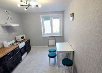 Сдаю двухкомнатную квартиру, 60 м2, Смоленск, Ипподромный проезд, 34