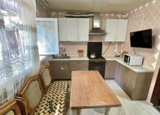 Сдам дом, 70 м2, Таганрог, Александровская улица, 218