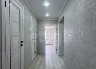 Продаю трехкомнатную квартиру, 63.9 м2, Нефтекамск, Комсомольский проспект, 52