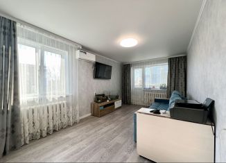 Продается 3-комнатная квартира, 63 м2, Нефтекамск, Социалистическая улица, 54