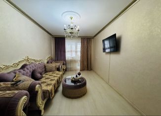 Продажа 4-ком. квартиры, 78 м2, Махачкала, улица Комарова, 8