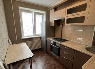 Сдача в аренду 2-комнатной квартиры, 45 м2, Республика Башкортостан, бульвар Тюлькина, 7/1