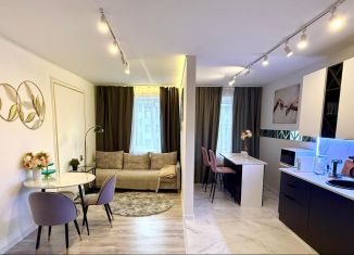 Сдается в аренду 2-ком. квартира, 60 м2, Валдай, Песчаная улица, 22