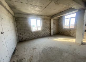 Продается 2-комнатная квартира, 63 м2, Махачкала, проспект Али-Гаджи Акушинского, 403Г