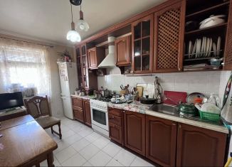 Продается 3-ком. квартира, 65 м2, Краснодар, 2-й проезд Айвазовского, 14, микрорайон Черемушки