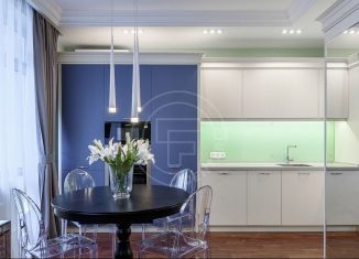 Сдается в аренду 1-ком. квартира, 48 м2, Свердловская область, улица Куйбышева, 21