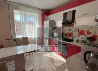 Продаю 2-комнатную квартиру, 61 м2, Йошкар-Ола, микрорайон Мирный, улица Петрова, 30