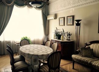 Сдам в аренду 4-комнатную квартиру, 130 м2, Москва, Смоленский бульвар, 15, метро Киевская