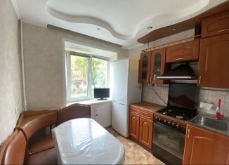 Продается однокомнатная квартира, 37 м2, деревня Батино, улица Сергея Есенина, 8