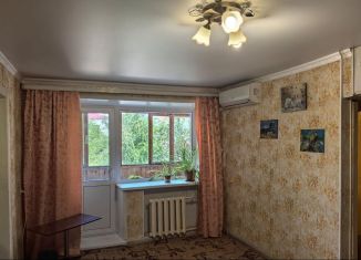 Продажа 2-комнатной квартиры, 46 м2, Саратов, улица имени В.М. Азина, 46