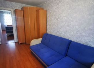 Сдаю 2-ком. квартиру, 43 м2, Междуреченск, проспект 50 лет Комсомола, 57