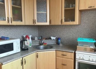 Продаю однокомнатную квартиру, 43 м2, Тобольск, 9-й микрорайон, 20А