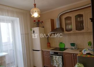 Сдам в аренду 2-комнатную квартиру, 65 м2, Тобольск, микрорайон 3Б, 6к3