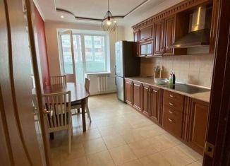 Сдам 2-ком. квартиру, 57 м2, Ростов-на-Дону, Стабильная улица, 9