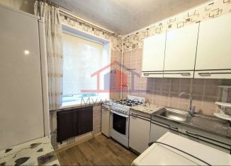 Сдача в аренду 2-комнатной квартиры, 44.6 м2, Губкин, улица Горького, 12