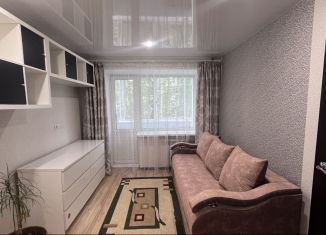 Продам 3-комнатную квартиру, 611.7 м2, Верхняя Пышма, улица Уральских Рабочих, 31