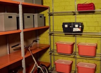 Продается склад, 12 м2, Свердловская область, улица Ткачей, 19/2