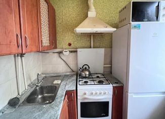 Аренда 2-ком. квартиры, 45 м2, Орёл, улица Цветаева, 36