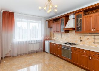 Продажа 3-ком. квартиры, 106 м2, Ковров, улица Чернышевского, 17