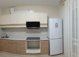 Продам двухкомнатную квартиру, 38 м2, Киров, улица Капитана Дорофеева, 3