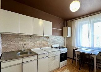 Сдается в аренду 1-ком. квартира, 33 м2, Пенза, улица Калинина, 61