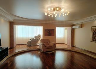 Продажа 4-ком. квартиры, 152 м2, Чебоксары, улица Академика Алексея Николаевича Крылова, 1