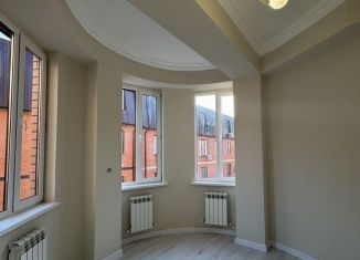 Продается 4-ком. квартира, 110 м2, Махачкала, Мекегинская улица, 40