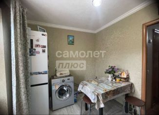 Продам 3-комнатную квартиру, 61.4 м2, станица Динская, улица Калинина, 47