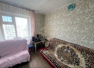 Продается комната, 12.4 м2, Старый Оскол, микрорайон Приборостроитель, 53