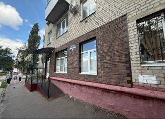 Продам помещение свободного назначения, 43.6 м2, Брянск, улица Красной Гвардии, 16
