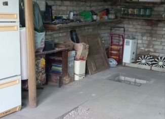 Продаю гараж, 30 м2, Сызрань, улица Декабристов