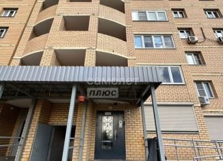 Продаю 1-ком. квартиру, 47.7 м2, деревня Сапроново, ЖК Эко Видное, квартал Северный, 1