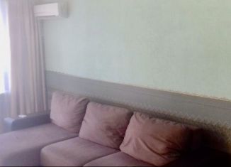 Сдача в аренду 2-ком. квартиры, 54 м2, Саратов, Шелковичная улица