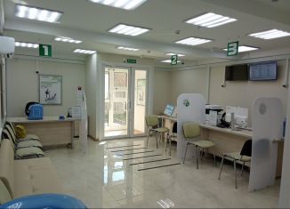 Продается торговая площадь, 60.5 м2, Санкт-Петербург, проспект Энгельса, 143к1