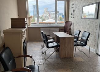 Продаю помещение свободного назначения, 71.9 м2, Пермь, улица Ленина, 64