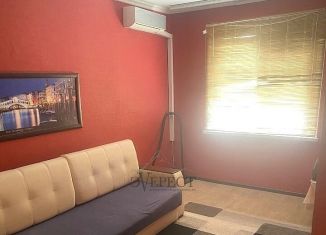 Продается двухкомнатная квартира, 36 м2, Старый Оскол, микрорайон Макаренко, 35