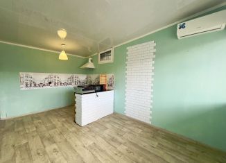 Продаю торговую площадь, 15 м2, Севастополь, улица Соловьёва, 10