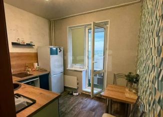 Продаю 1-ком. квартиру, 32.2 м2, Челябинск, улица Хохрякова, 38