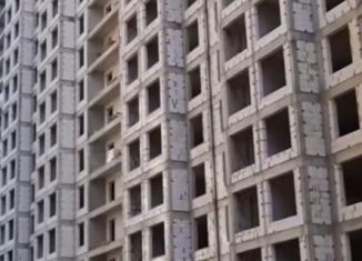 Продается 2-ком. квартира, 75 м2, Махачкала, проспект Амет-хана Султана, 344