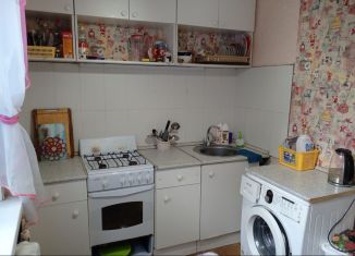 Сдаю двухкомнатную квартиру, 44 м2, Саратов, улица Танкистов, 65